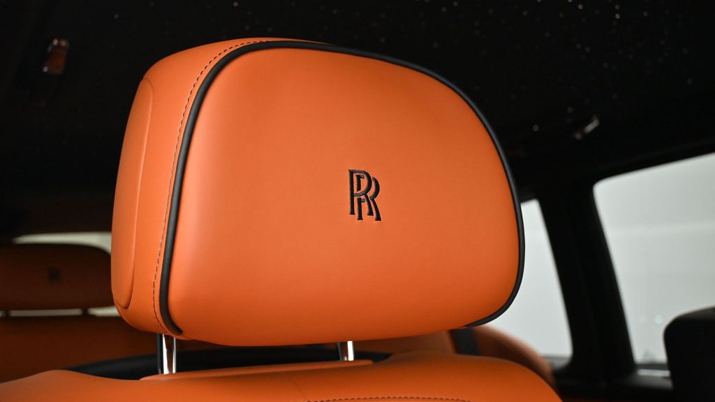 2026 Rolls-Royce Cullinan Black Badge - Photo 10