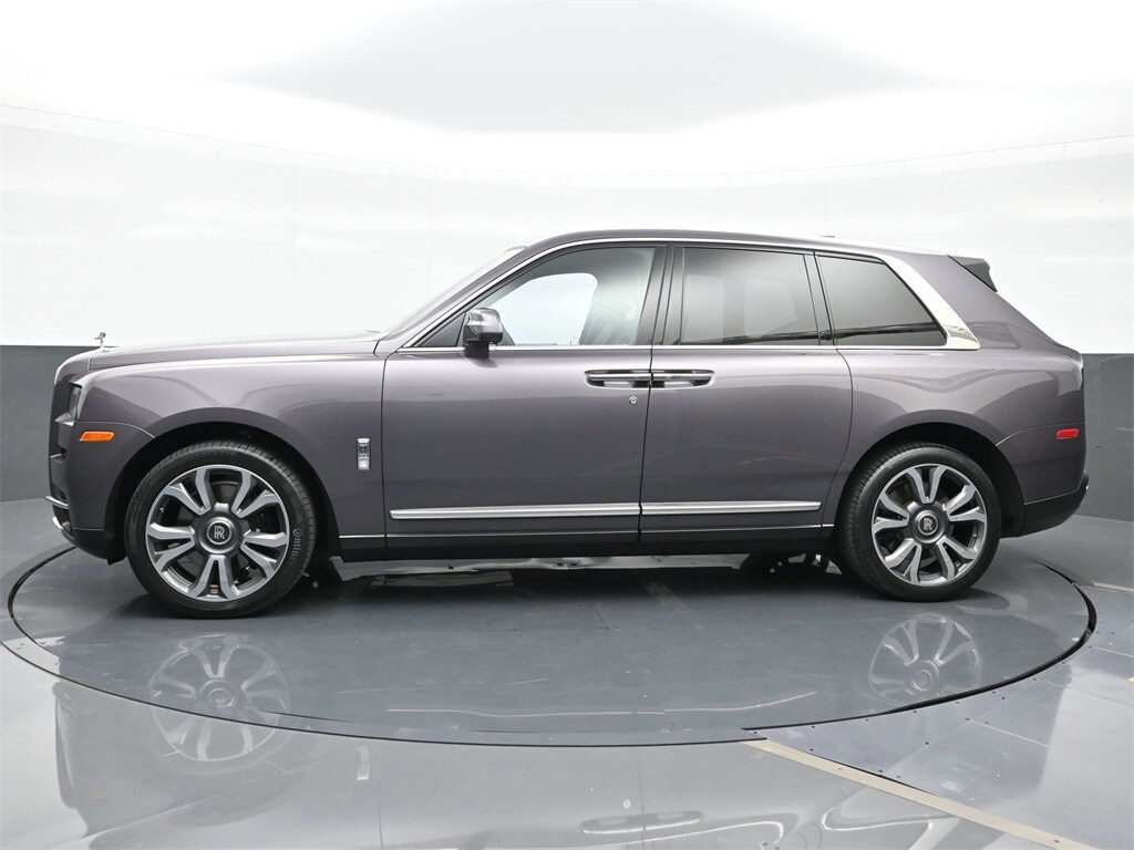 2020 Rolls Royce Cullinan photo 3