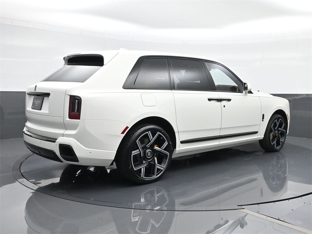 New 2026 Rolls-Royce Cullinan