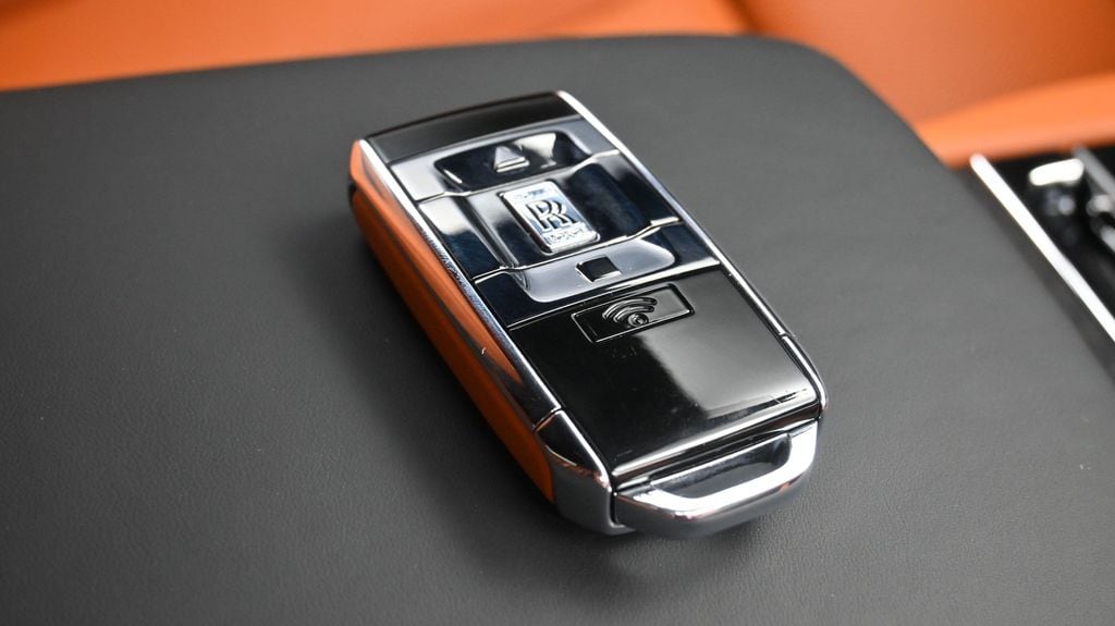 2026 Rolls-Royce Cullinan Black Badge - Photo 15