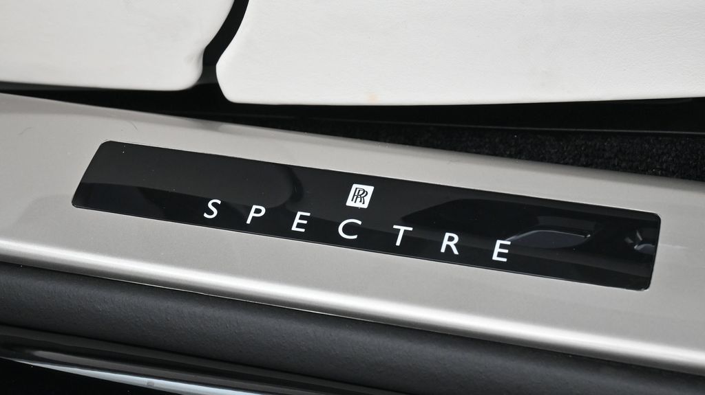 2026 Rolls-Royce Spectre Base - Photo 9