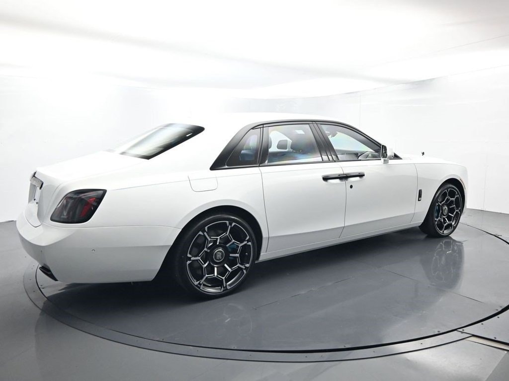 2026 Rolls-Royce Ghost Black Badge - Photo 55