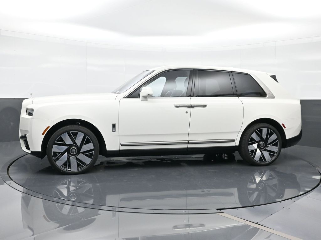New 2026 Rolls-Royce Cullinan SUV