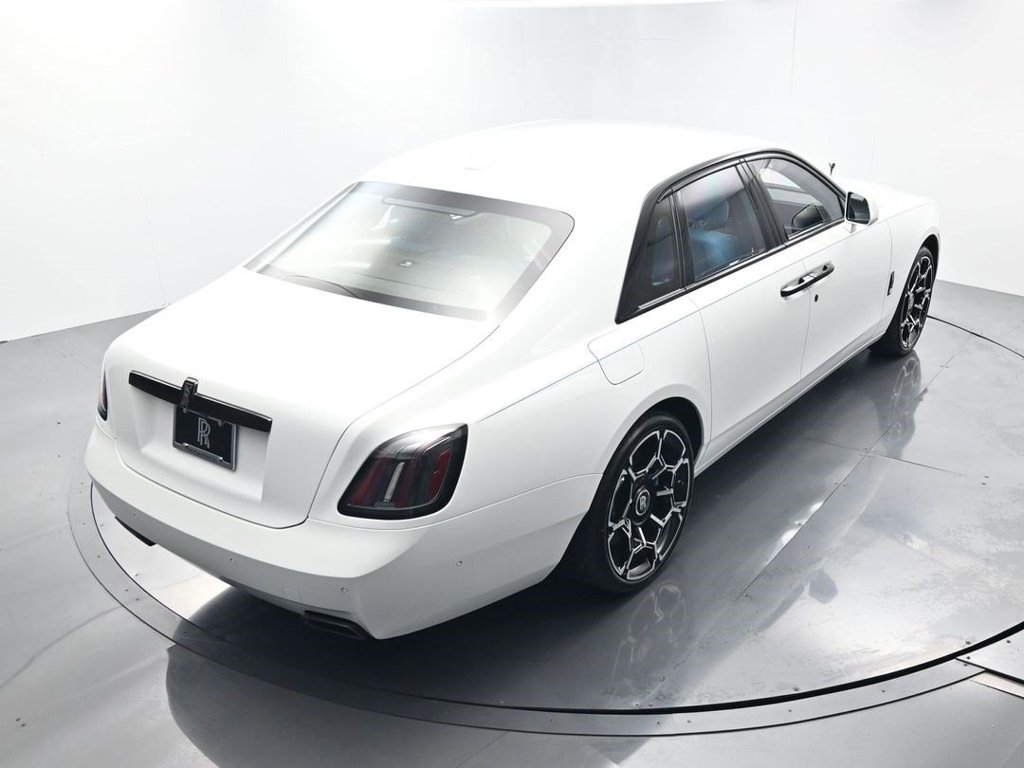 2026 Rolls-Royce Ghost Black Badge - Photo 35