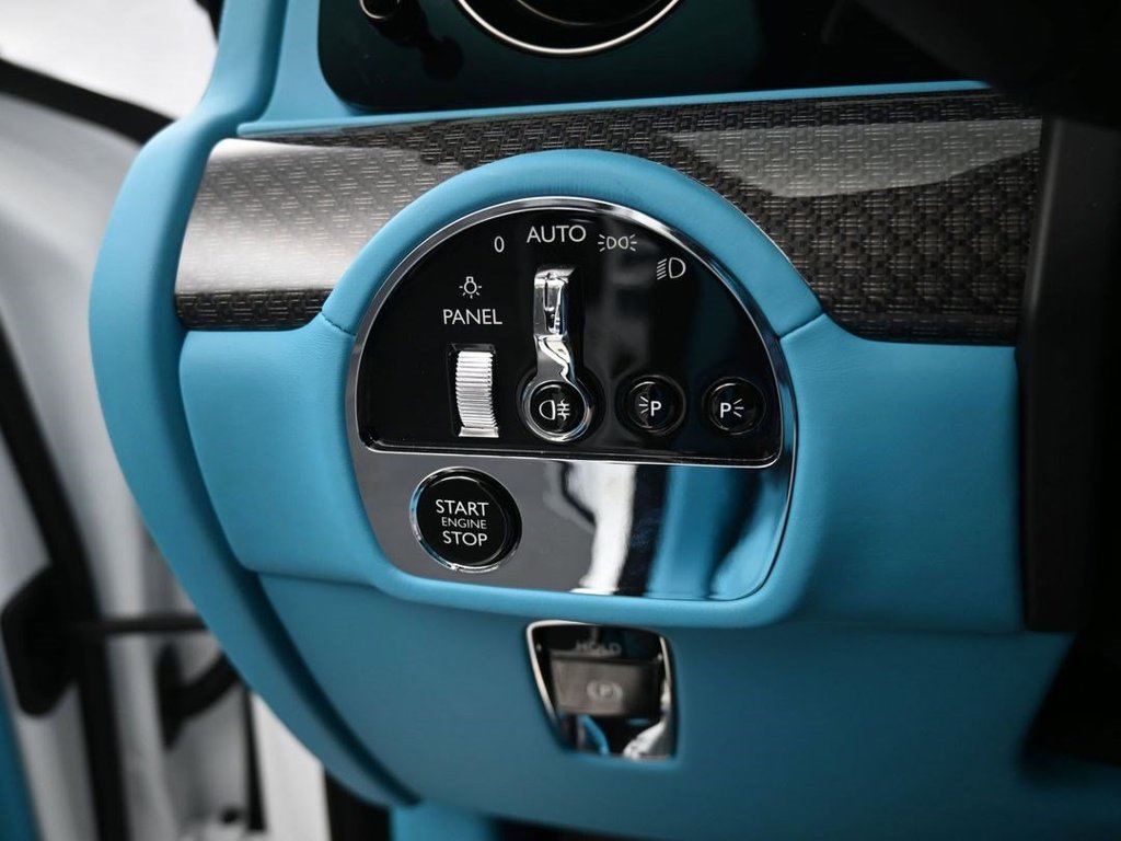 2026 Rolls-Royce Ghost Black Badge - Photo 18