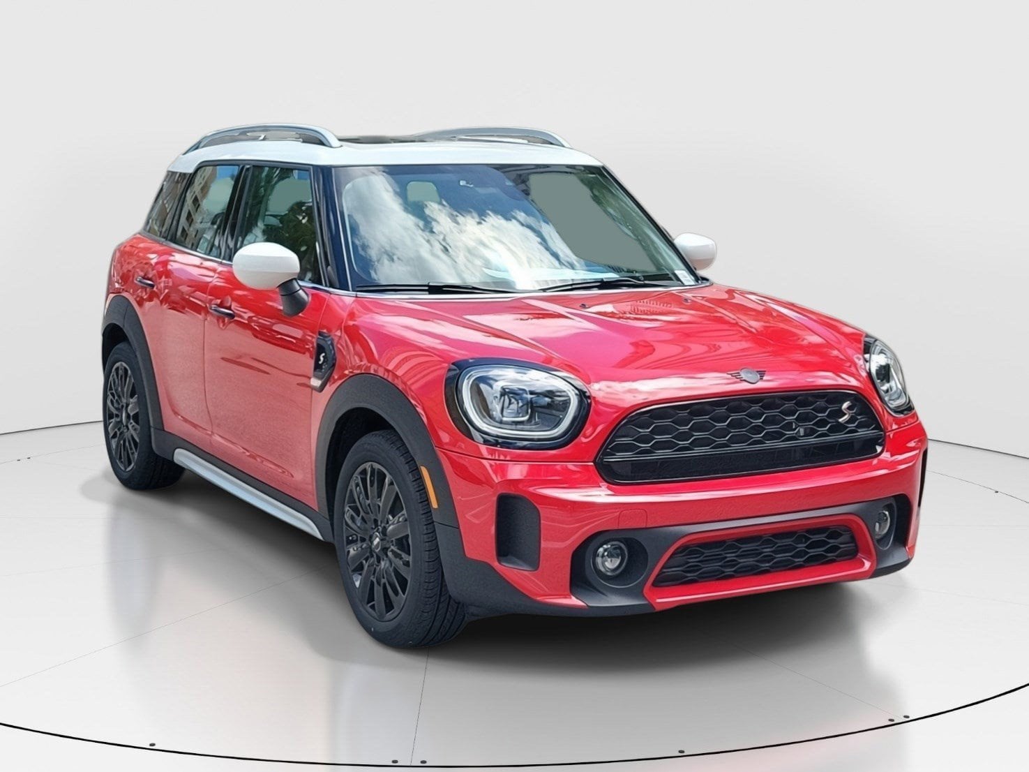 Used 2024 MINI Countryman S with VIN WMZ53BR08R3S16654 for sale in Miami, FL