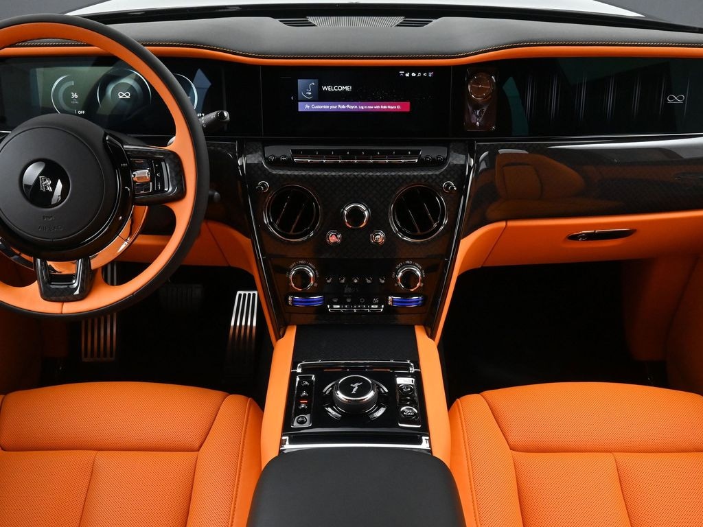 New 2026 Rolls-Royce Cullinan SUV