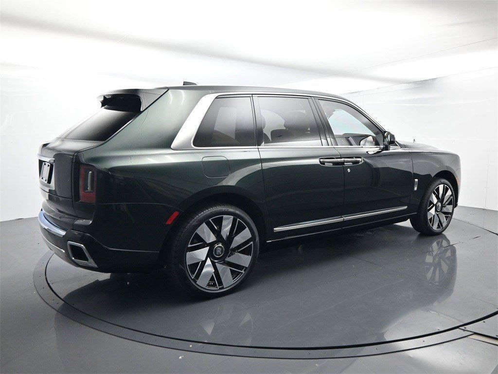 New 2026 Rolls-Royce Cullinan SUV