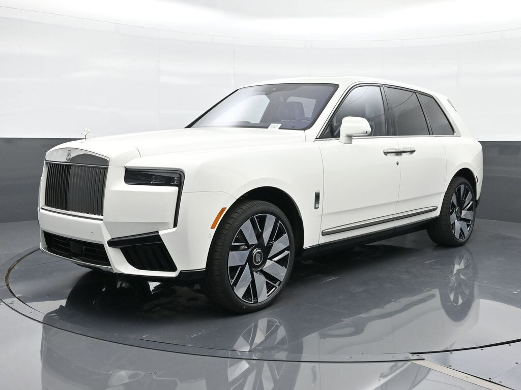 New 2026 Rolls-Royce Cullinan SUV