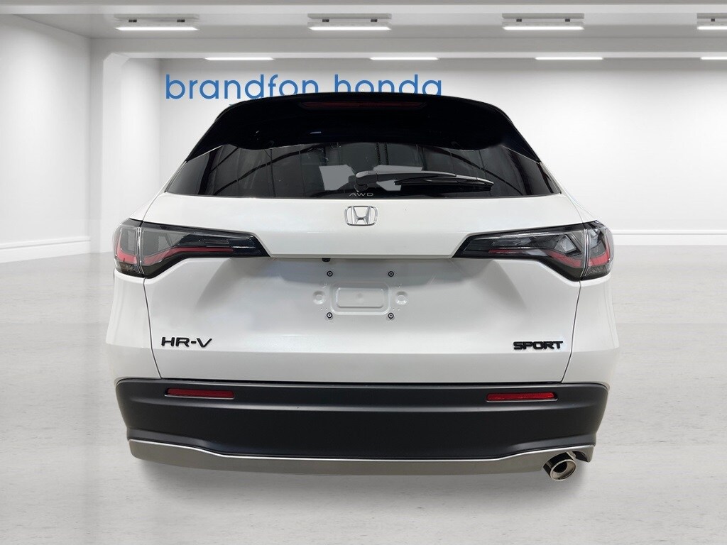 2026 Honda HR-V Sport photo 4