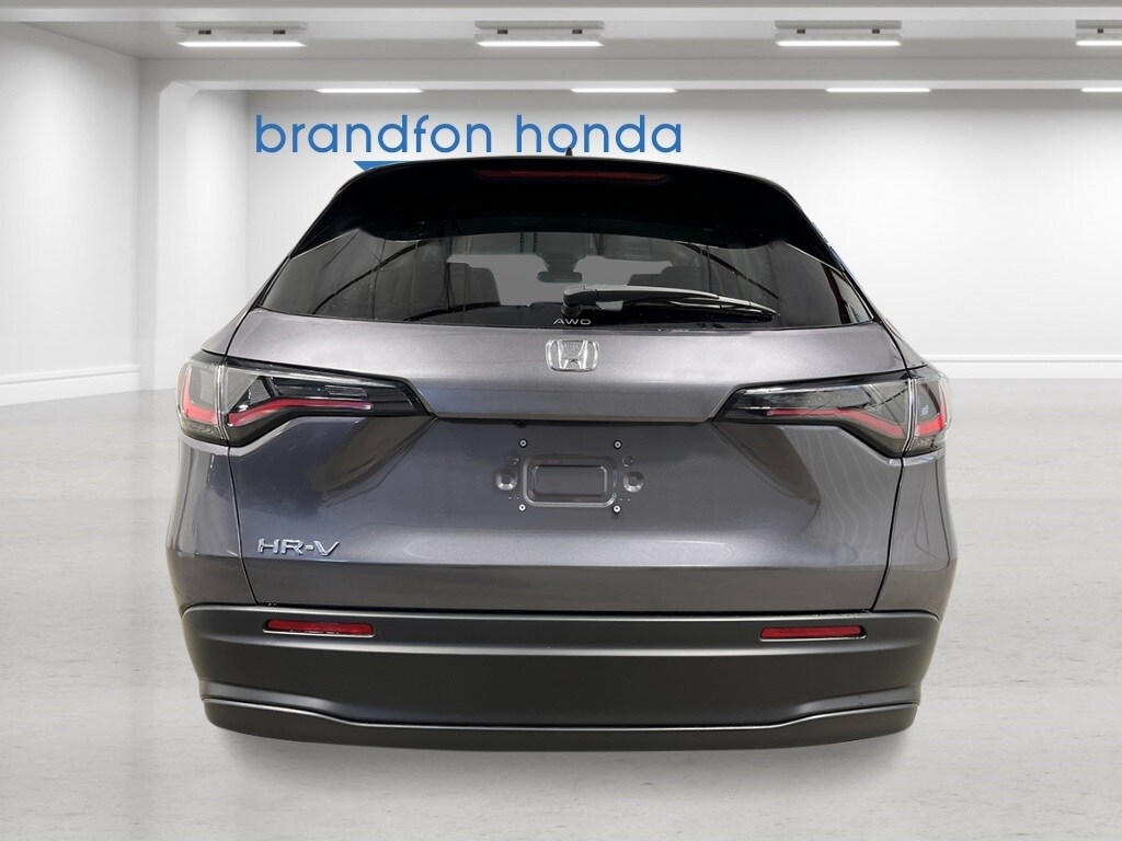 2026 Honda HR-V LX photo 4