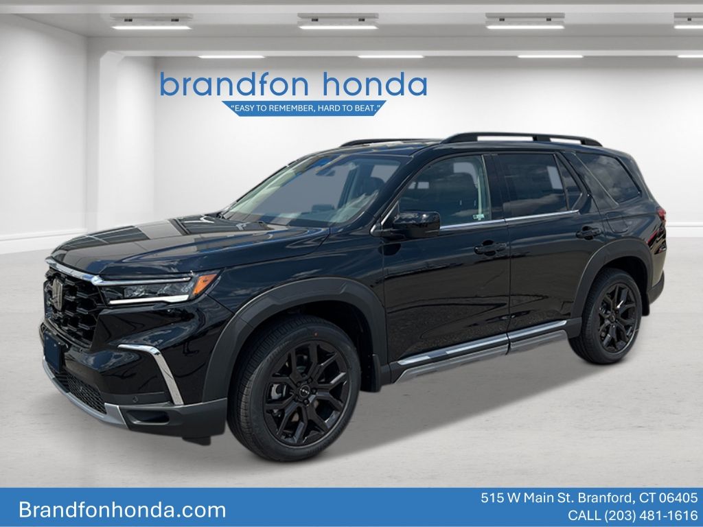 2025 Honda Pilot Touring AWD's photo
