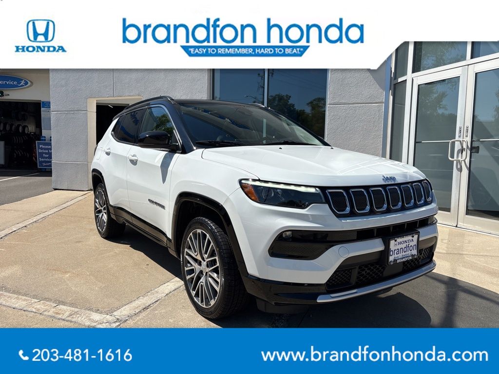 2022 Jeep Compass Limited 4X4's photo