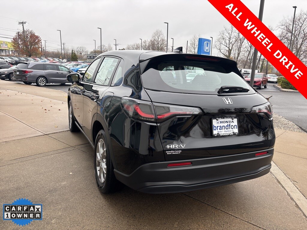 2023 Honda HR-V LX photo 4
