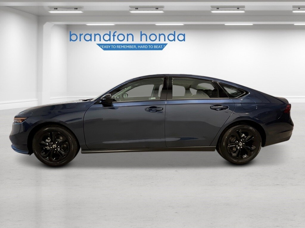 2025 Honda Accord SE photo 2