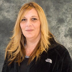 Staff member Carla Daniels from ID_97e53dc3c2c1