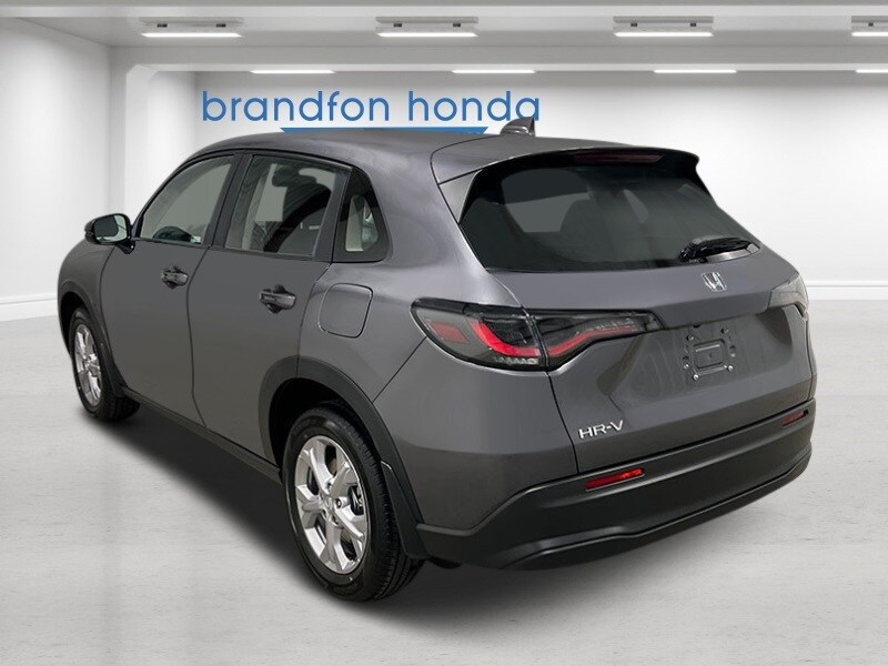 2023 Honda HR-V LX photo 2