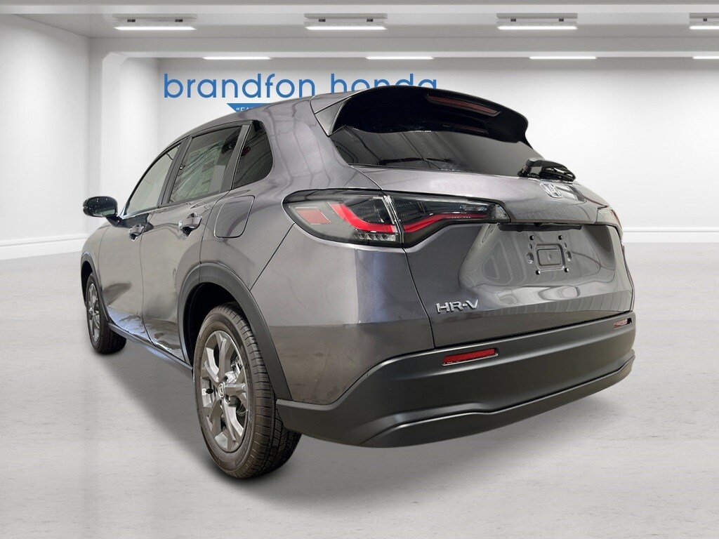 2026 Honda HR-V LX photo 3
