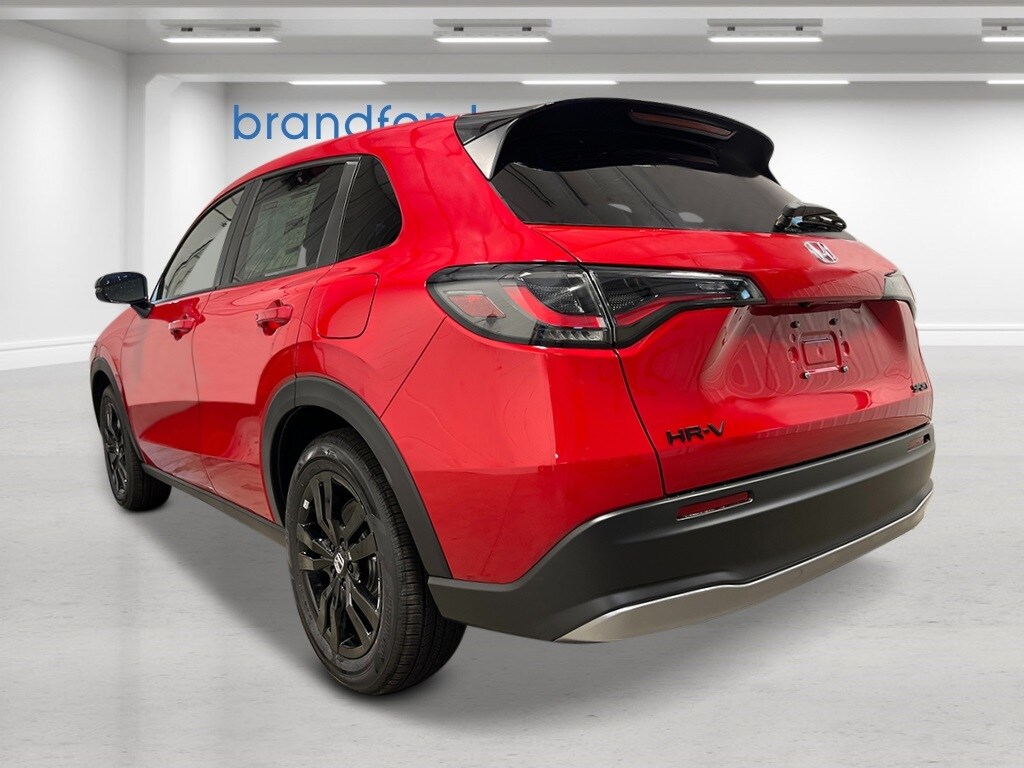 2026 Honda HR-V Sport photo 3