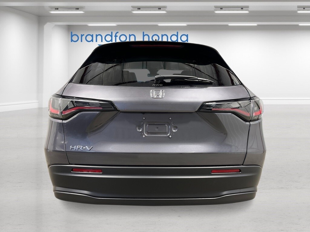 2026 Honda HR-V LX photo 4
