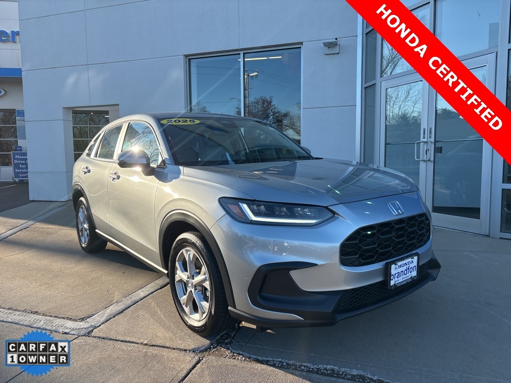 2025 Honda HR-V LX's photo