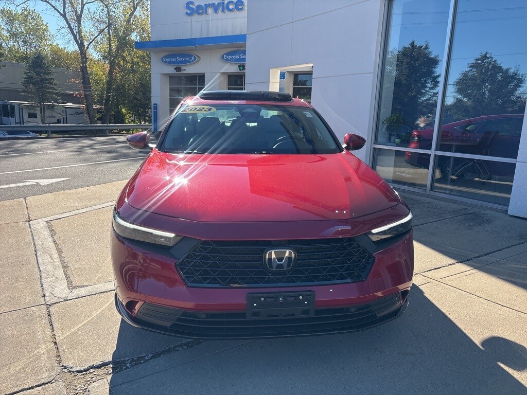 2023 Honda Accord Hybrid EX-L photo 2