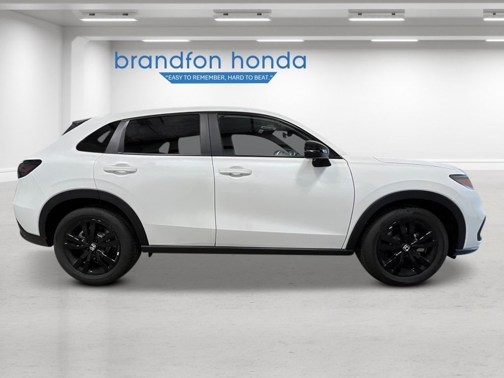 2026 Honda HR-V Sport - Photo 8