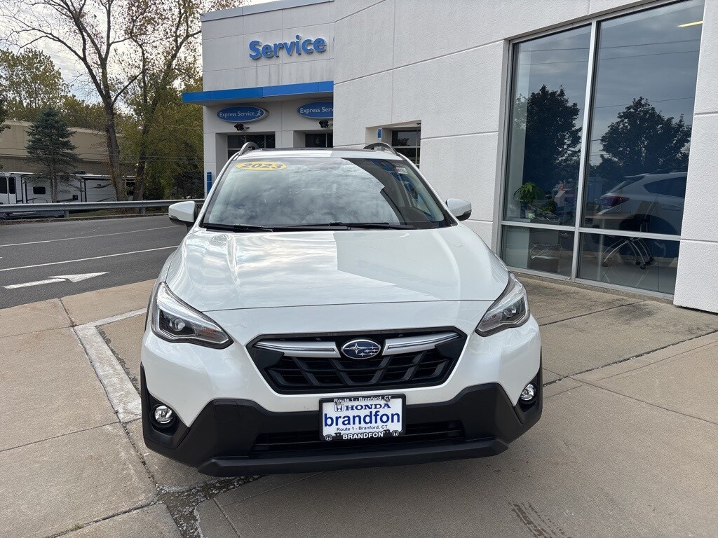 2023 Subaru Crosstrek Limited photo 2