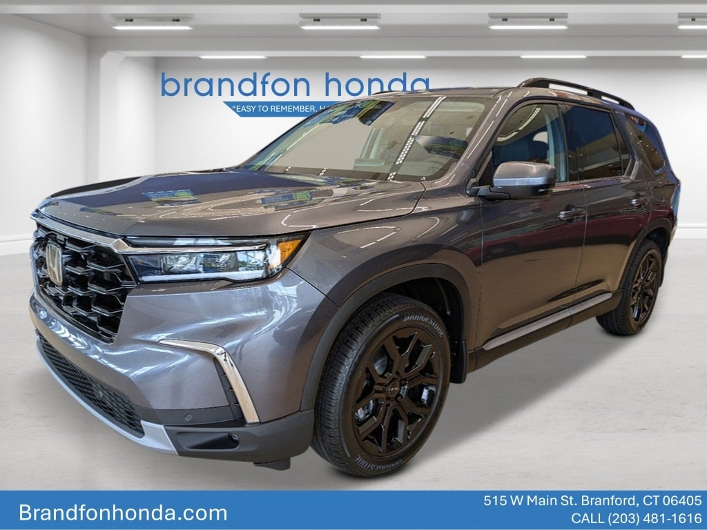 2025 Honda Pilot Touring's photo