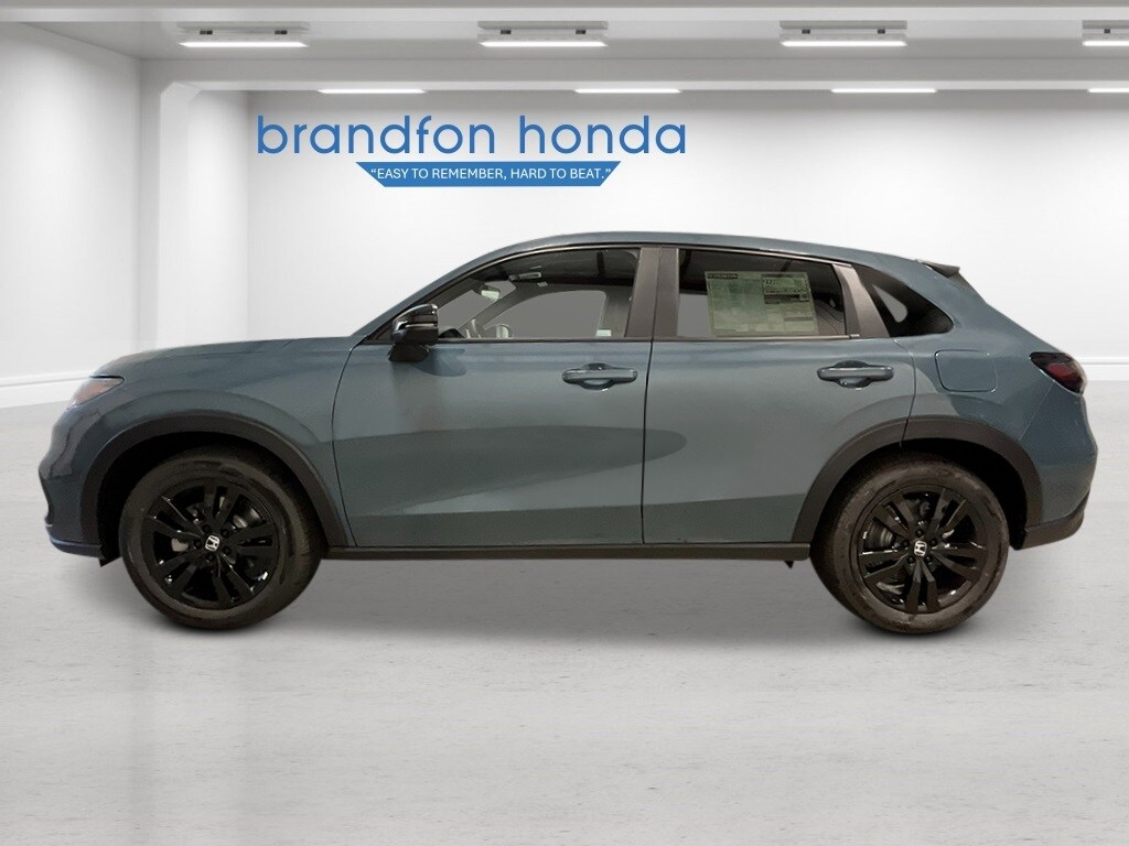 2026 Honda HR-V Sport photo 2