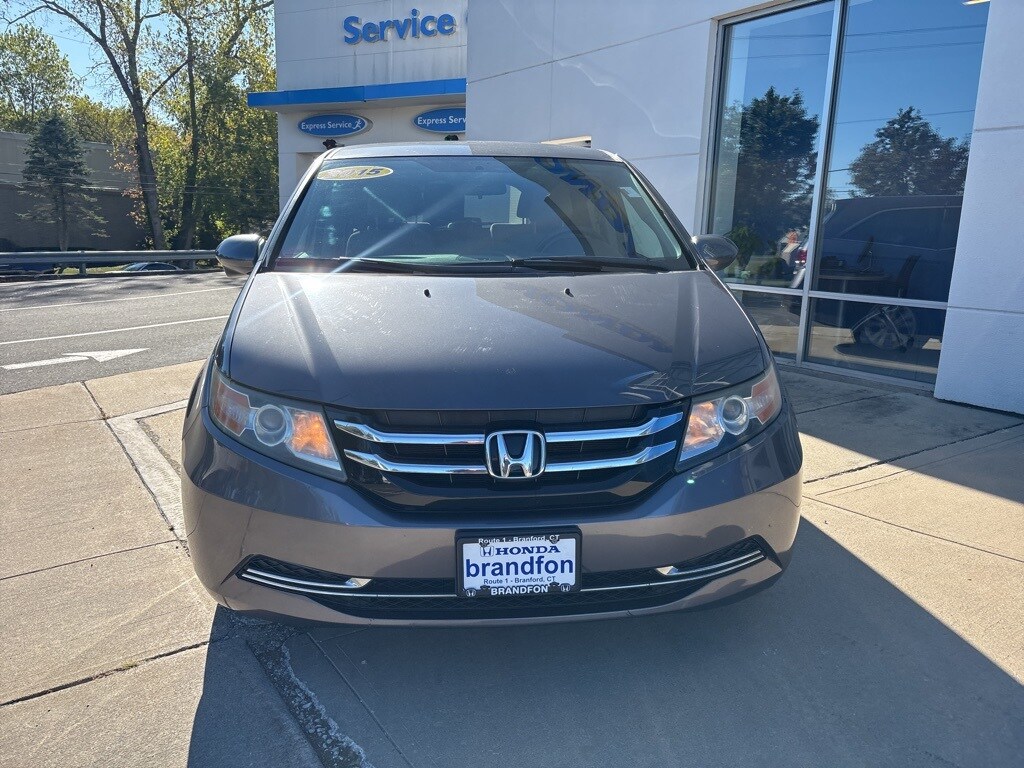 2015 Honda Odyssey EX photo 2
