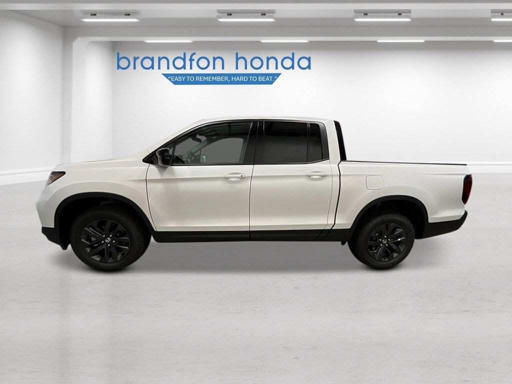 2025 Honda Ridgeline Sport photo 2