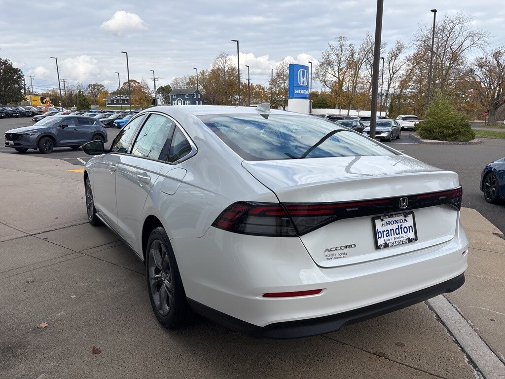 2023 Honda Accord EX photo 4