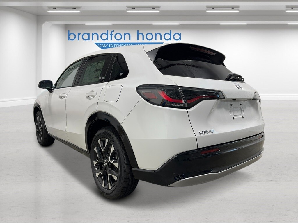 2026 Honda HR-V EX-L photo 3