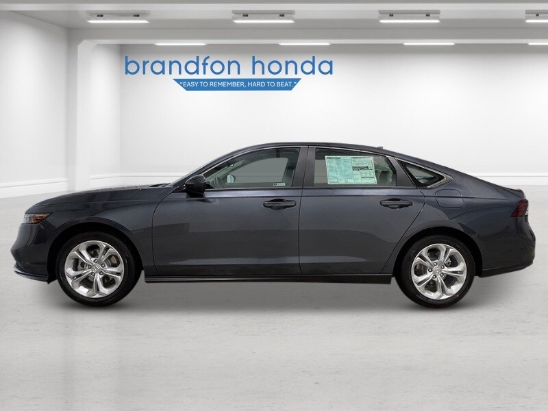2025 Honda Accord LX photo 2