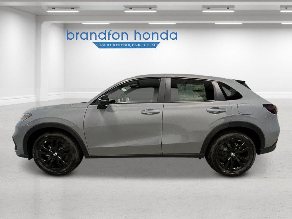 2026 Honda HR-V Sport photo 2