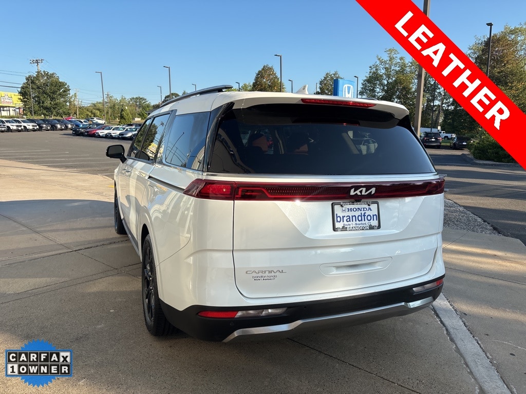 Used 2024 Kia Carnival SX Prestige Minivan/Van