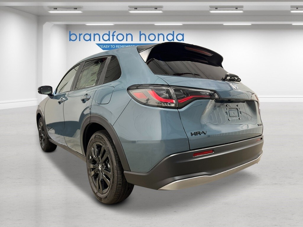 2026 Honda HR-V Sport photo 3