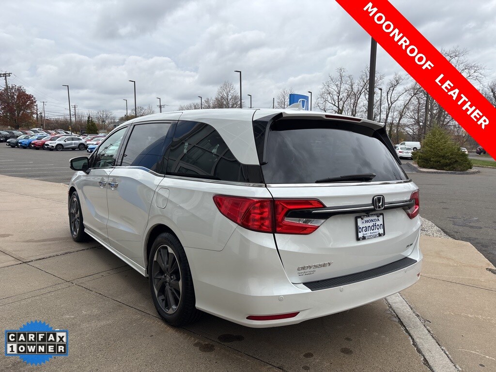 2023 Honda Odyssey Elite photo 3