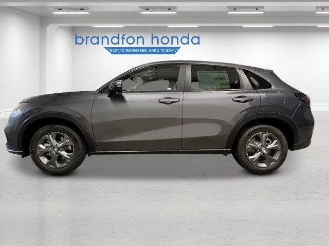2026 Honda HR-V LX photo 2