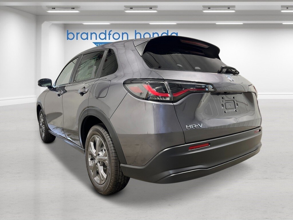 2026 Honda HR-V LX photo 3