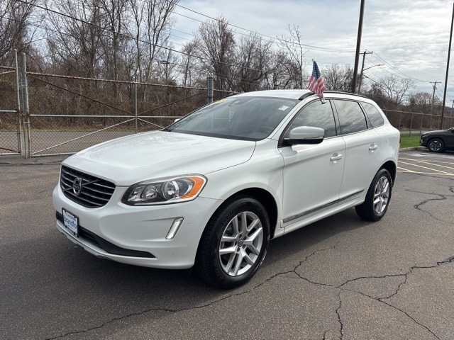 Used 2017 Volvo XC60 T5 Dynamic with VIN YV440MDJ8H2196357 for sale in New Haven, CT