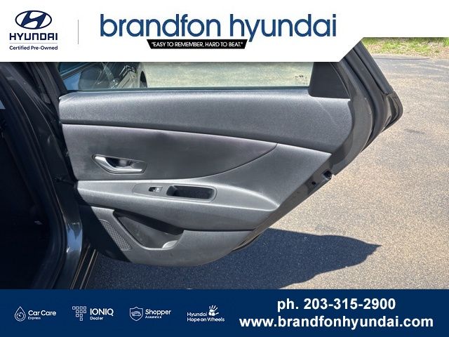 2026 Hyundai Elantra SE - Photo 9