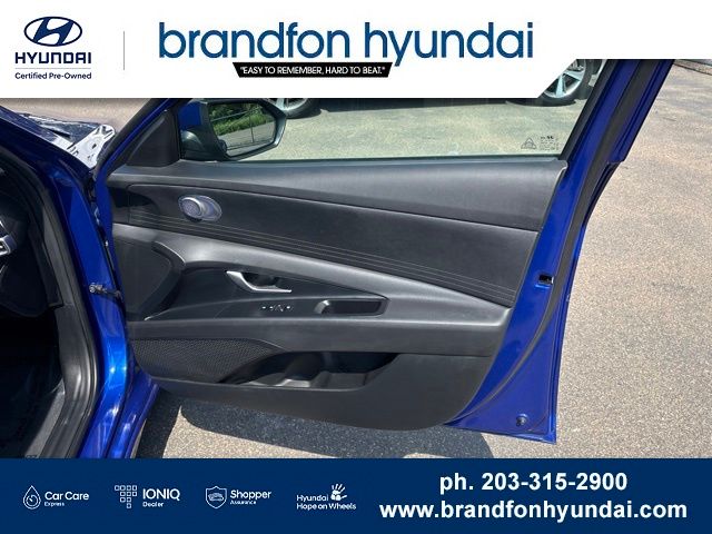 2024 Hyundai Elantra SEL - Photo 8