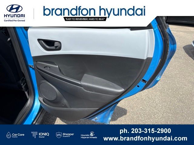 2020 Hyundai Kona SEL - Photo 9