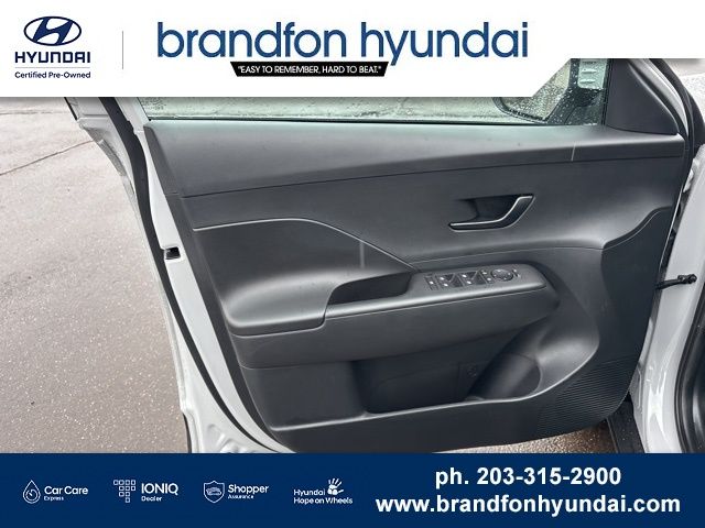 2026 Hyundai Kona SE - Photo 11
