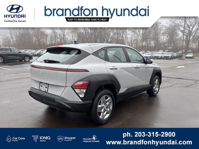 2026 Hyundai Kona SE - Photo 6