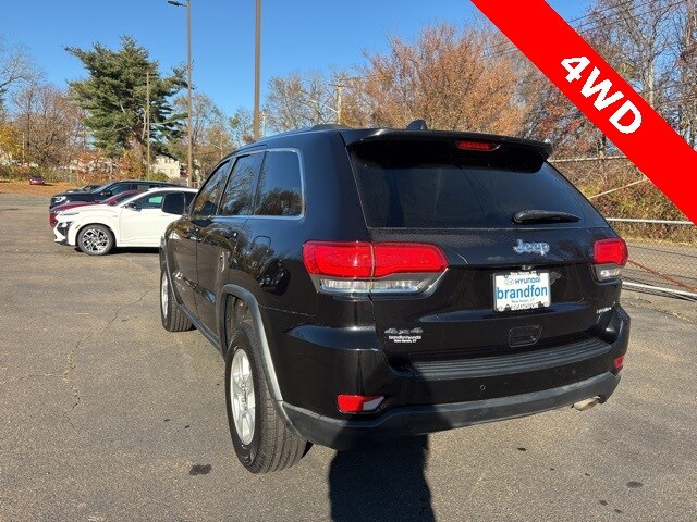 2016 Jeep Grand Cherokee Laredo photo 3
