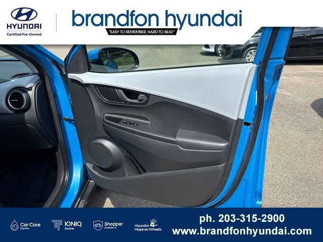 2020 Hyundai Kona SEL - Photo 8