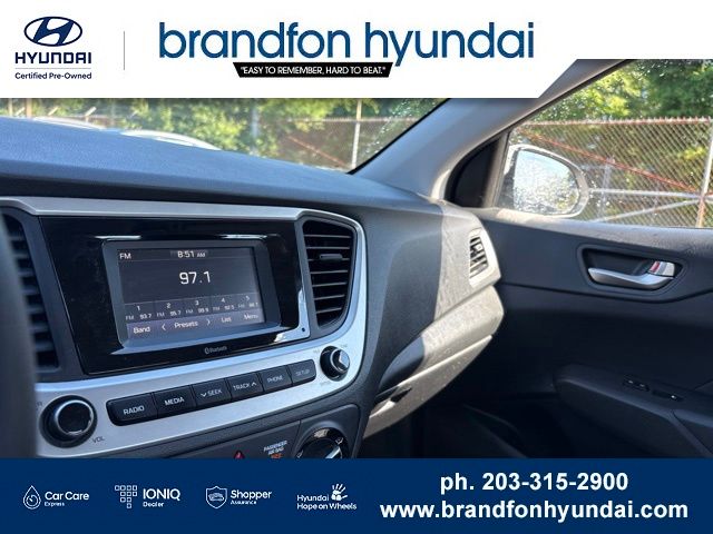 2021 Hyundai Accent SE - Photo 13